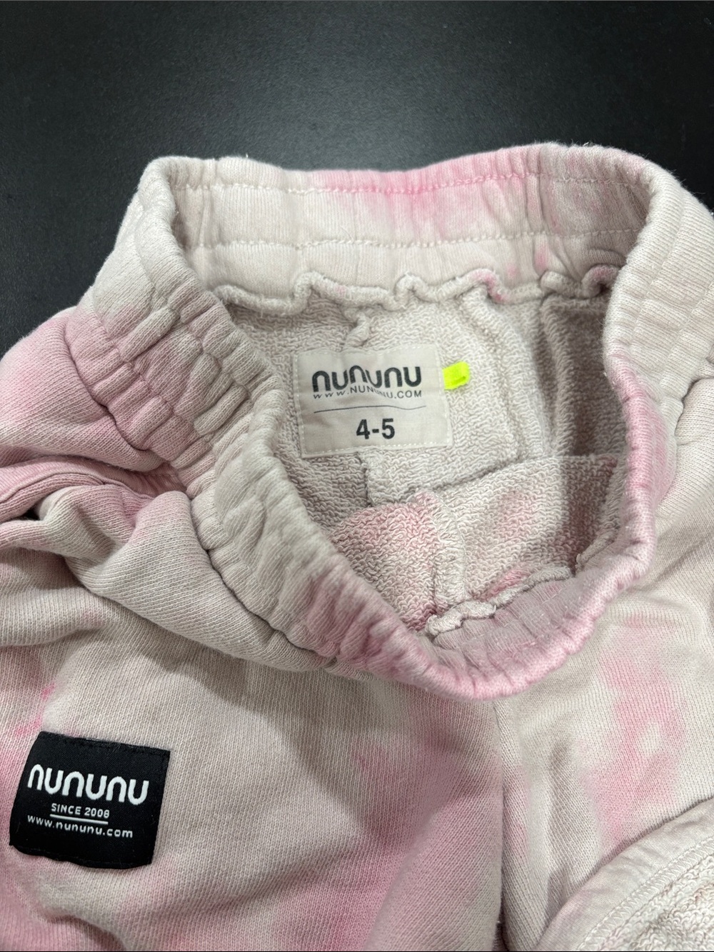 Girls nununu tie dye shorts 4-5 years - Picture 2 of 3